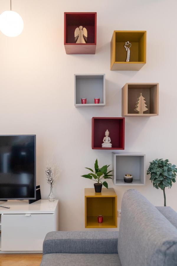 Luxury Apartment In The Center Of Прага Экстерьер фото
